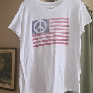 Lucky brand white USA flag tee